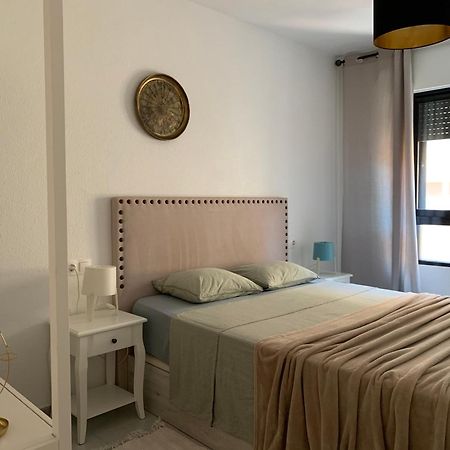 Schoene Wohnung In Zentrum Von Torrevieja Dış mekan fotoğraf