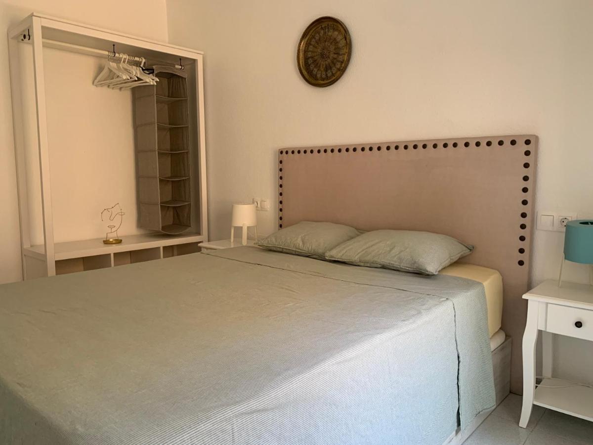 Schoene Wohnung In Zentrum Von Torrevieja Dış mekan fotoğraf