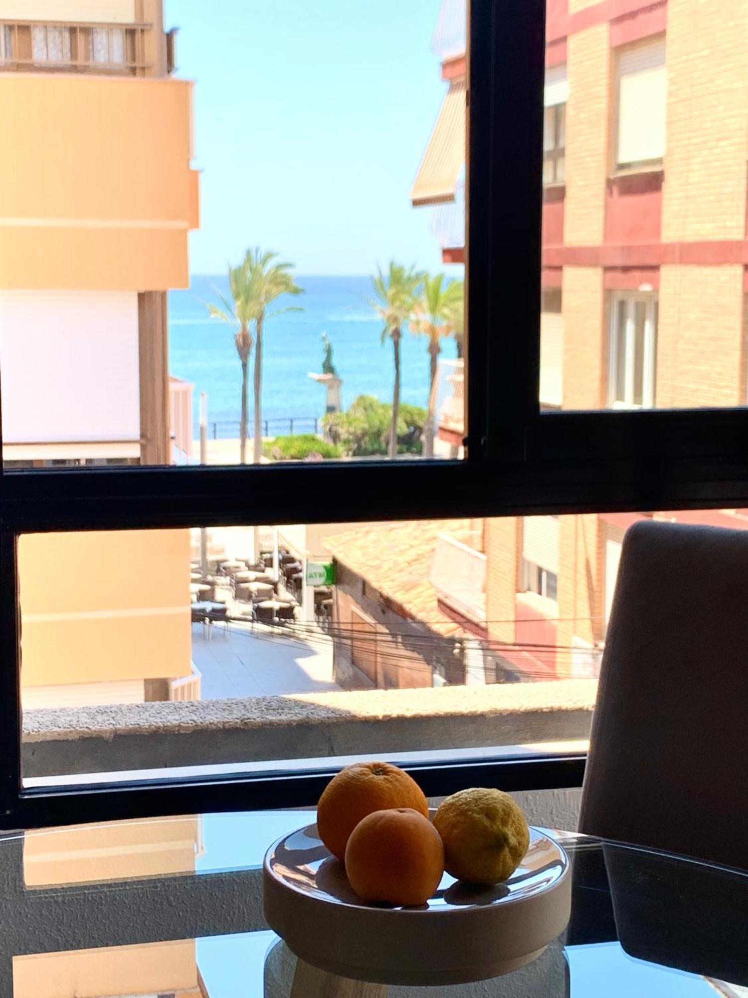 Schoene Wohnung In Zentrum Von Torrevieja Dış mekan fotoğraf