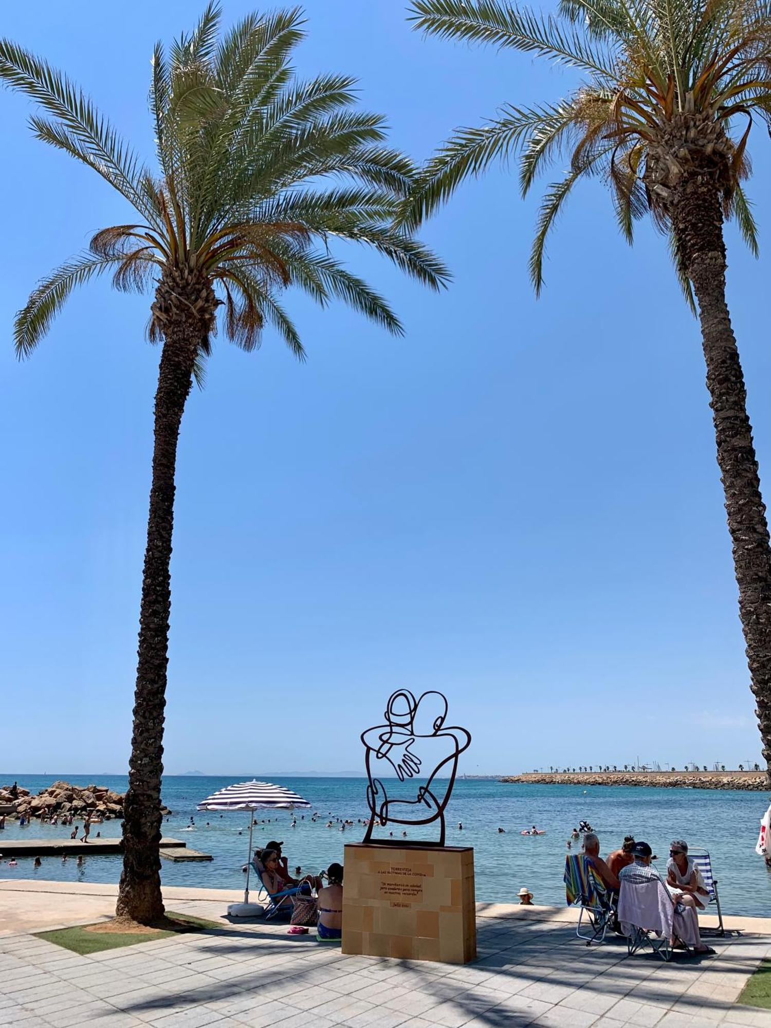 Schoene Wohnung In Zentrum Von Torrevieja Dış mekan fotoğraf